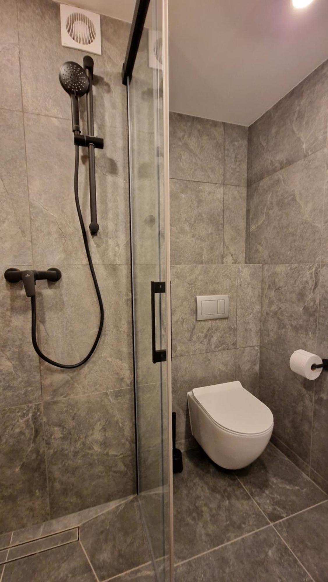 Impresja Apartament Lublin Buitenkant foto
